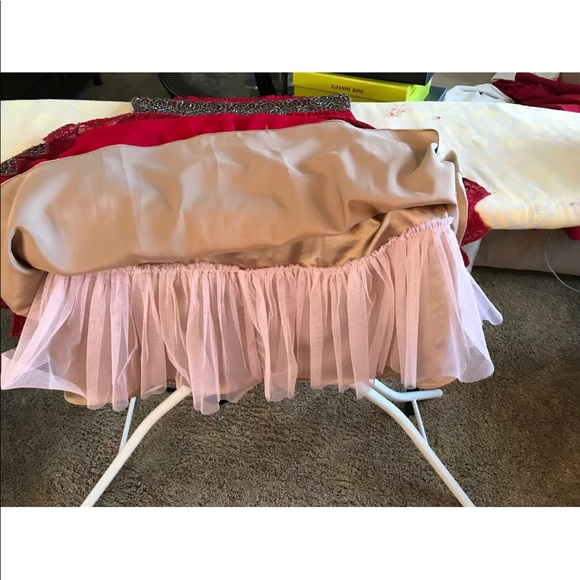 Adrianna Papell Cocktail Red Silk Dress Sz 6 - Picture 8 of 8